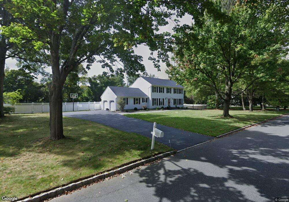 9 Winthrop Dr, Holmdel, NJ 07733 - photo 1