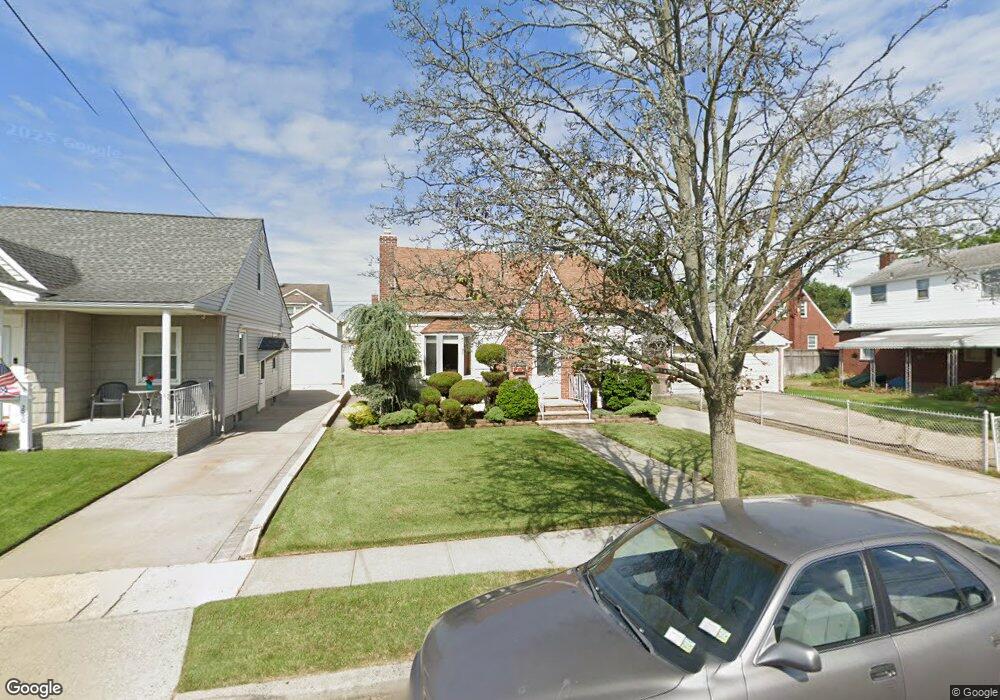 276 James St, Franklin Square, NY 11010 - photo 1