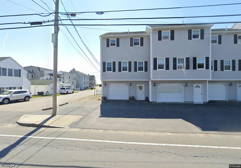 163 E Grand Ave unit 3, Old Orchard Beach, ME 04064 - photo 1