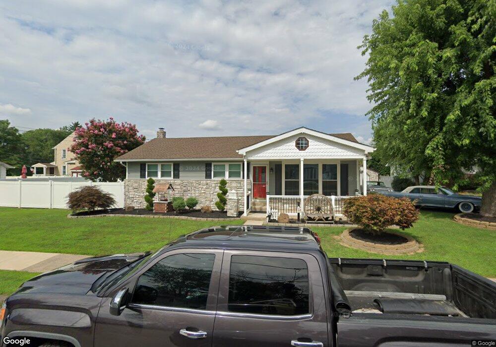 642 Fulmer Cir, Swarthmore, PA 19081 - photo 1