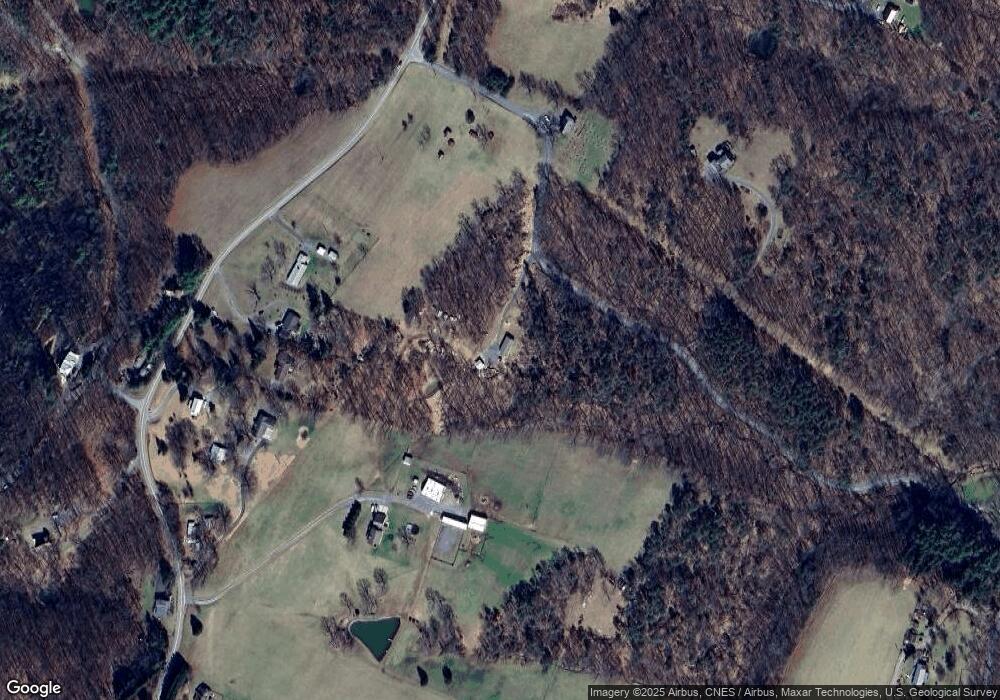 166 Duckwall Rd, Berkeley Springs, WV 25411 - photo 1