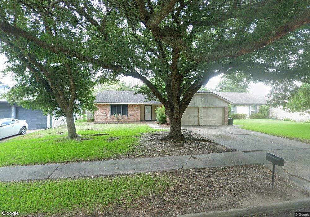 16418 Tibet Rd, Friendswood, TX 77546 - photo 1