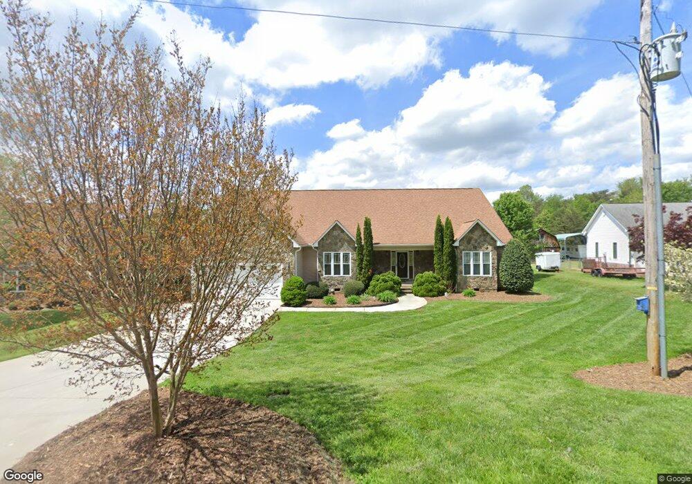 118 Little John Rd, Statesville, NC 28625 - photo 1