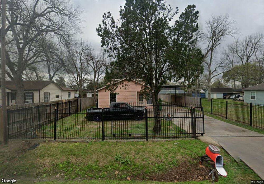 214 Burbank St, Houston, TX 77076 - photo 1