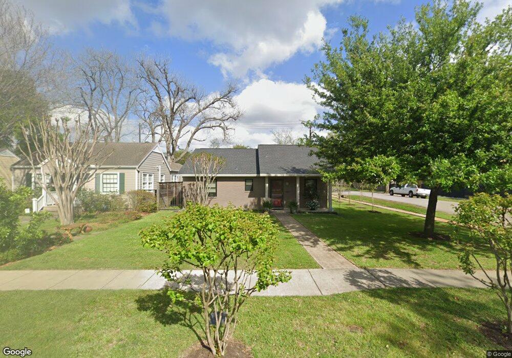 2204 Cortlandt St, Houston, TX 77008 - photo 1
