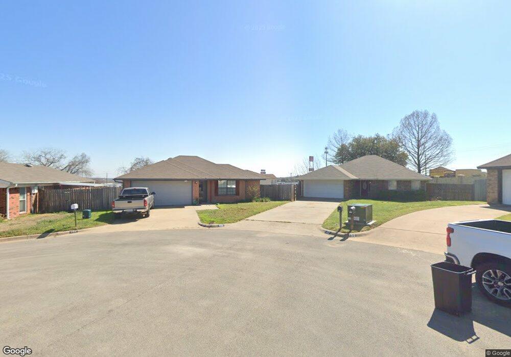 134 Black Forest Dr, Weatherford, TX 76086 - photo 1