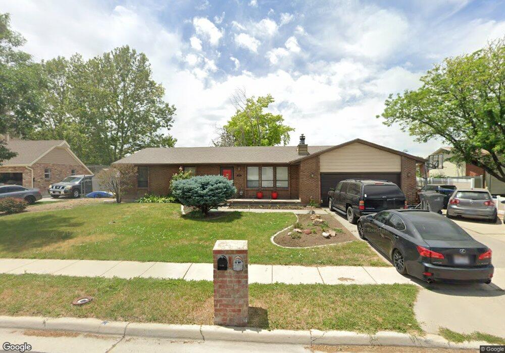 10302 Temple View Cir, South Jordan, UT 84095 - photo 1