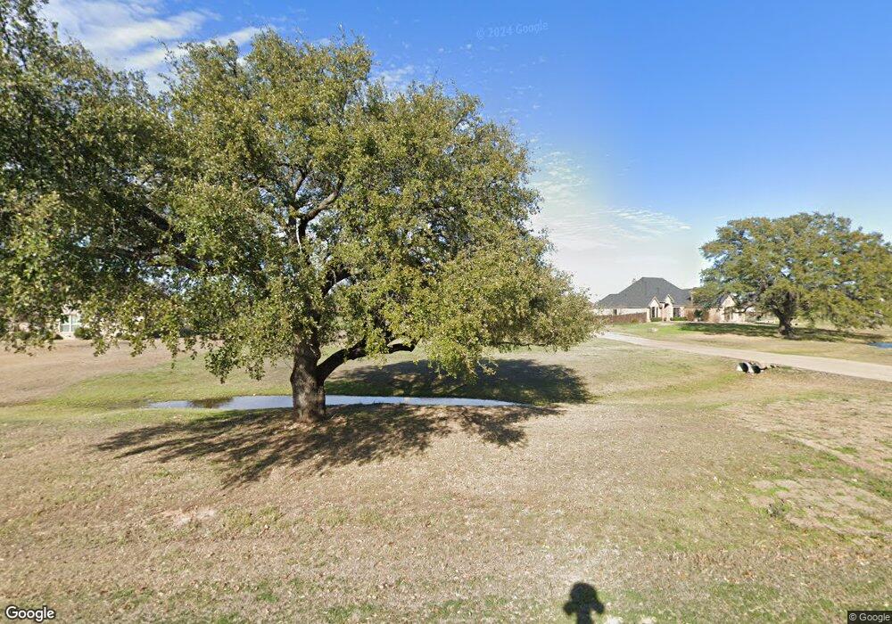 2204 W Emerald Bend Ct, Granbury, TX 76049 - photo 1