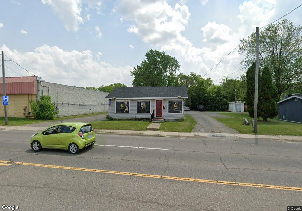 3719 Corunna Rd, Flint, MI 48532 - photo 1