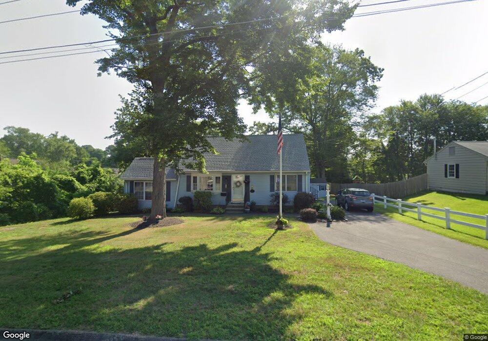 75 Tracy Cir, Windsor Locks, CT 06096 - photo 1