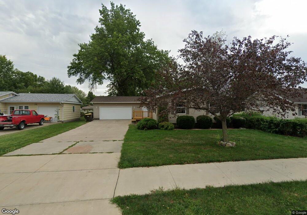 618 E Ayers St, Osceola, IA 50213 - photo 1