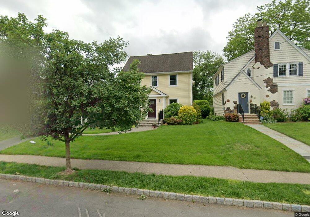 18 Bailey Rd, Millburn, NJ 07041 - photo 1