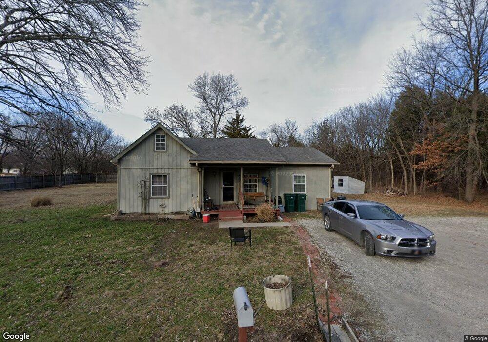 2601 Elm Ave, Parsons, KS 67357 - photo 1