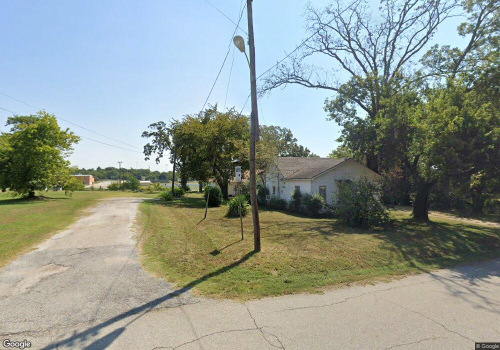 828 Chase St, Denison, TX 75020 - photo 1