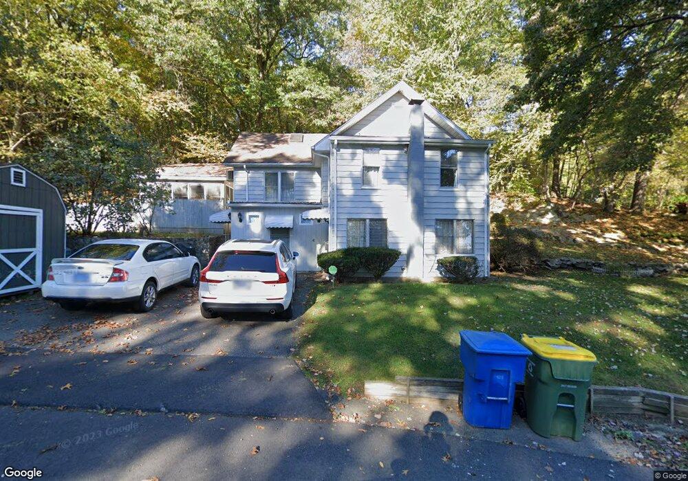 41 Chester Ave, Waterbury, CT 06704 - photo 1