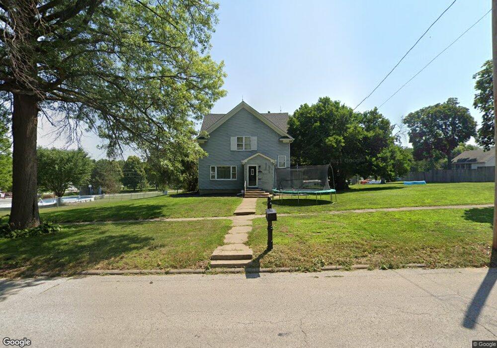 1101 S Elm St, Shenandoah, IA 51601 - photo 1