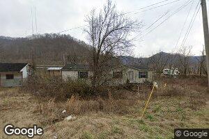 7947 Ky Route 122, Minnie, KY 41651