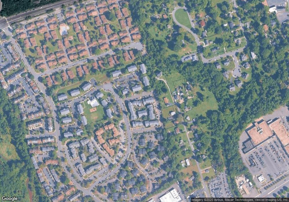 8610 Village Square Dr unit 15, Alexandria, VA 22309 - photo 1