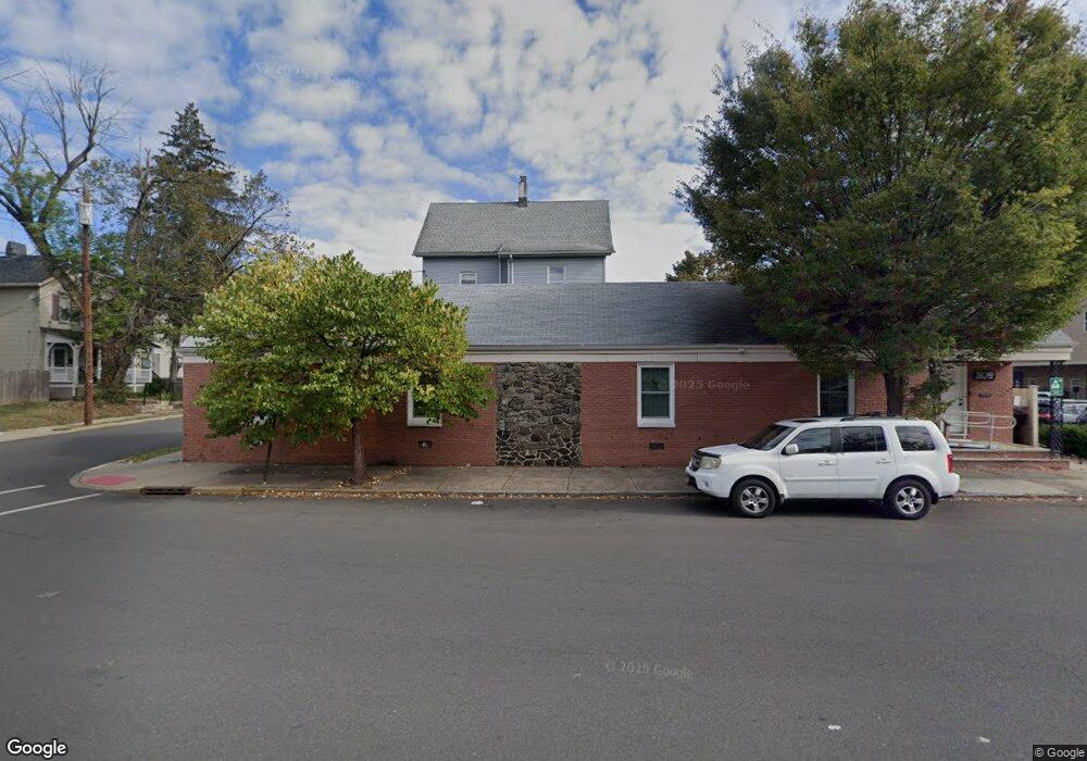 32 Roosevelt Ave unit 1, Plainfield, NJ 07060 - photo 1