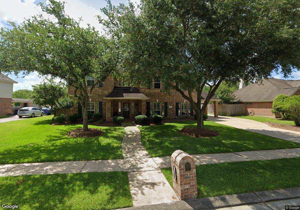 321 Overlook Dr, Friendswood, TX 77546 - photo 1