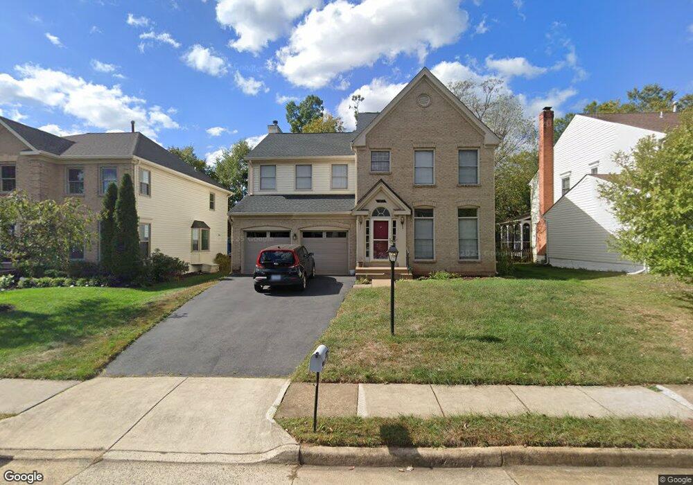 13718 Rosetree Ct, Chantilly, VA 20151 - photo 1