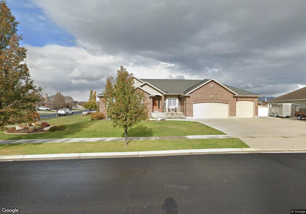 1392 W Timbercreek Ln, Layton, UT 84041 - photo 1