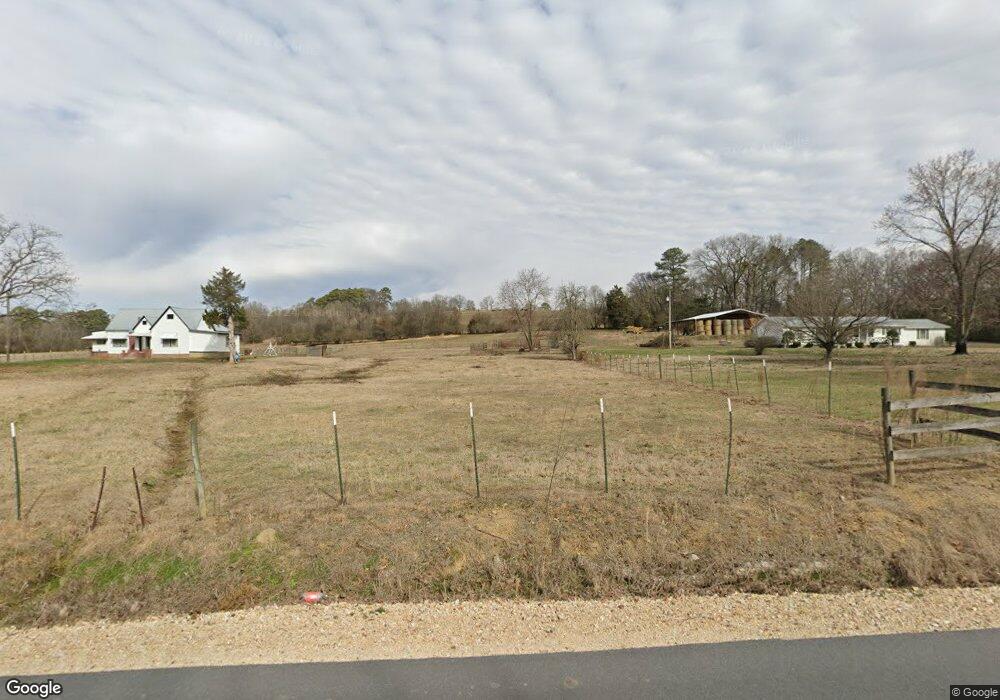 538 W Pine Chapel Rd NE, Calhoun, GA 30701 - photo 1