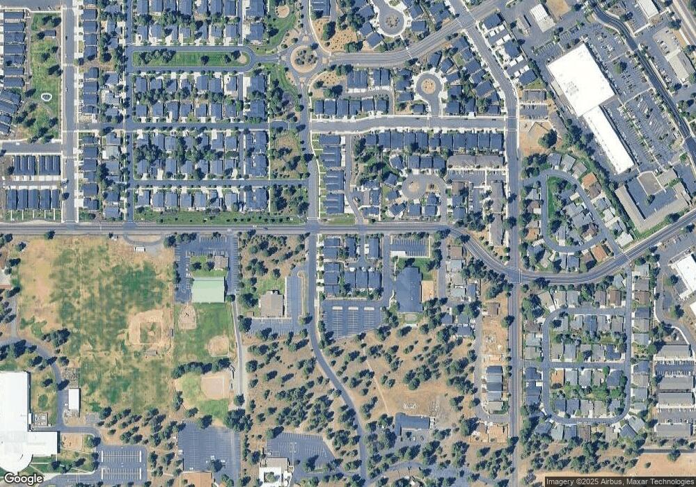 552 N Trinity Way, Sisters, OR 97759 - photo 1