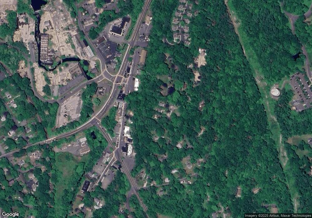 39 Highland Ave, Redding, CT 06896 - photo 1