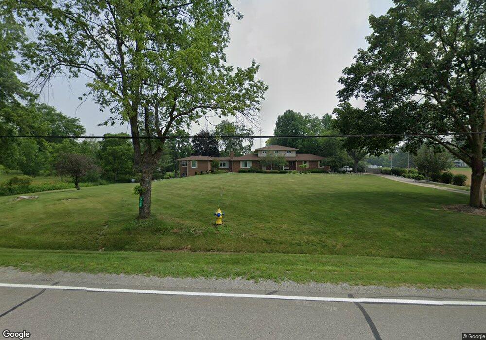 2298 N Henderson Rd, Davison, MI 48423 - photo 1