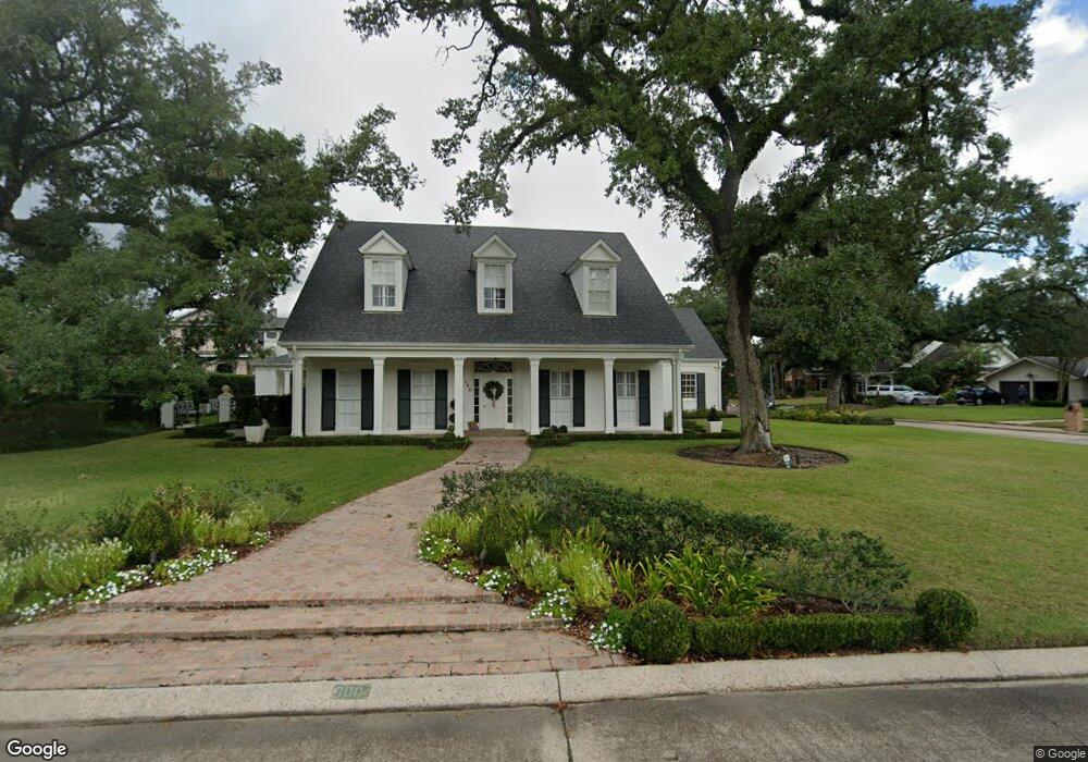 100 Krumbhaar Cir, Houma, LA 70360 - photo 1