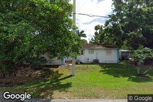 298 W 5th St, Pahokee, FL 33476