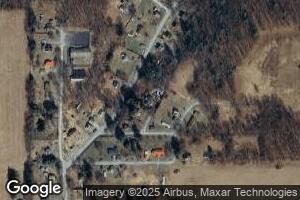 37 Armstrong St, Grassflat, PA 16839