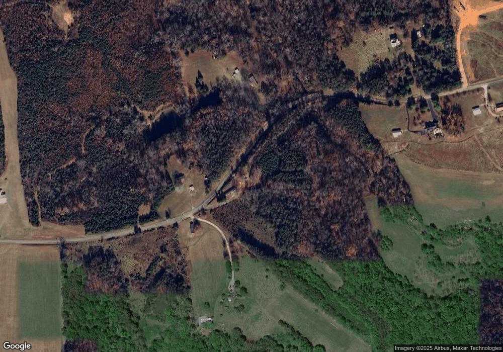 2137 Mosco Rd, Axton, VA 24054 - photo 1