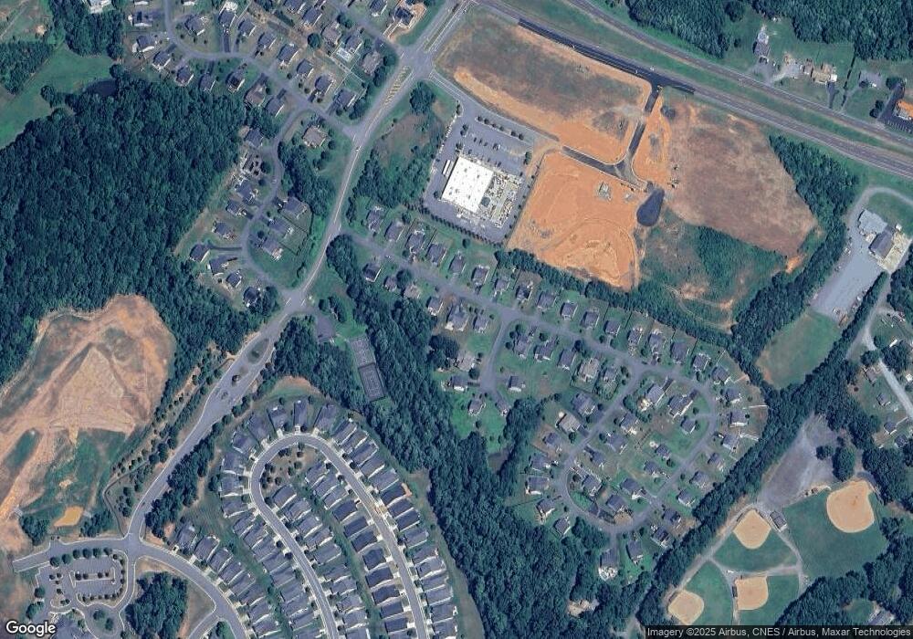 86 Larchmont Cir, Ruckersville, VA 22968 - photo 1