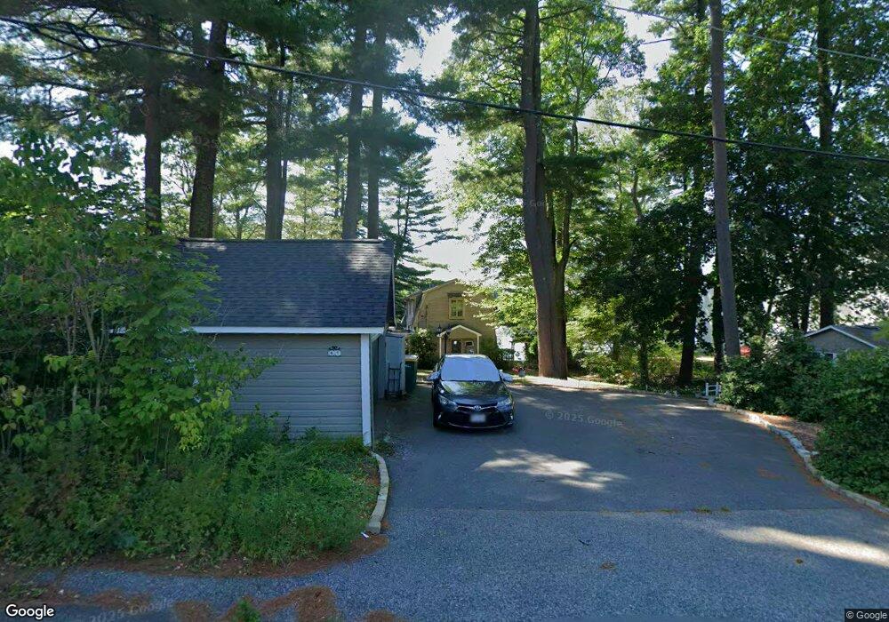 47 Lakeview Ave, Mansfield, MA 02048 - photo 1