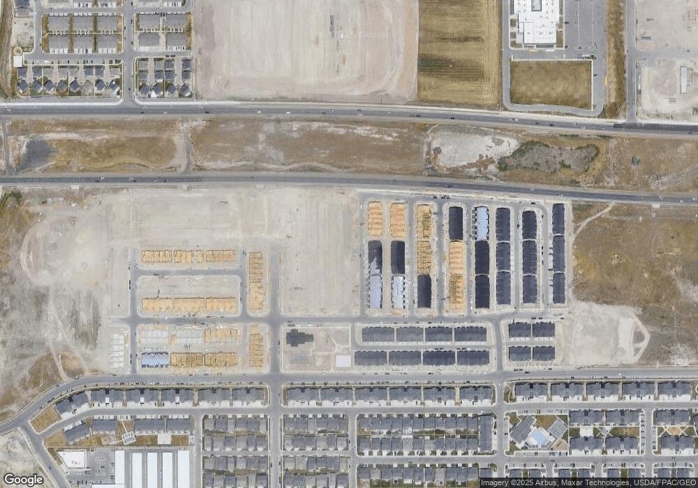 2042 N 4040 W unit 423, West, UT 84043 - photo 1