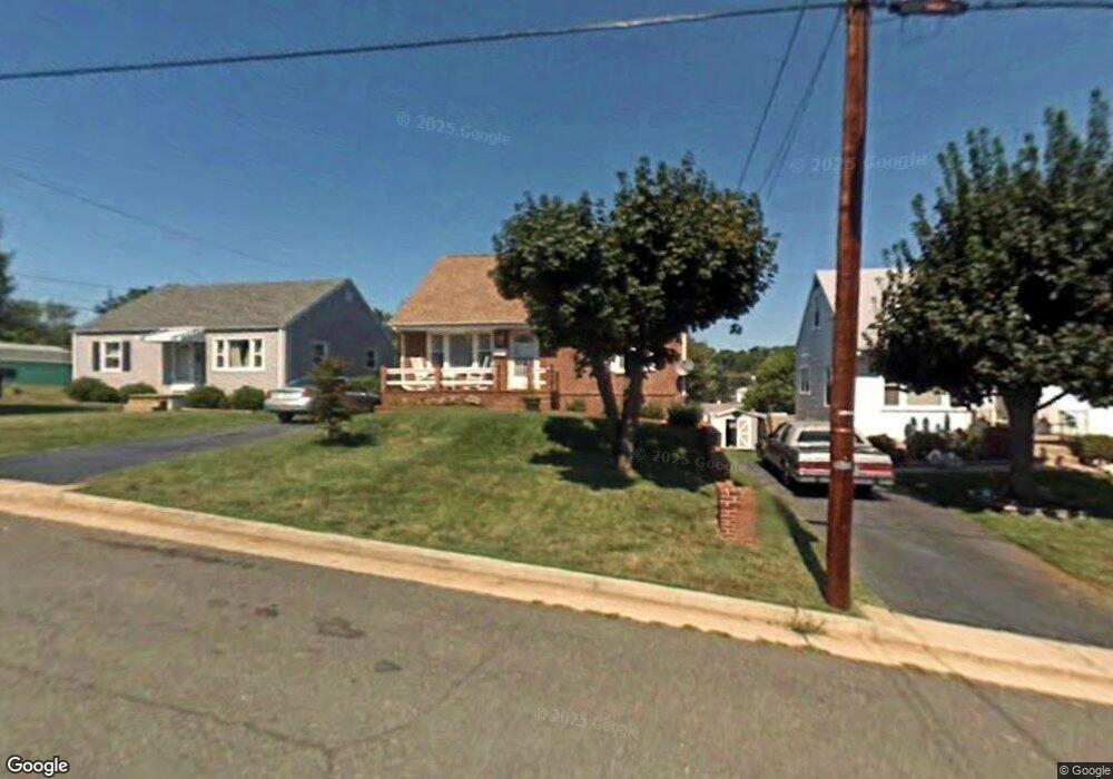 903 Druid Ave, Charlottesville, VA 22902 - photo 1