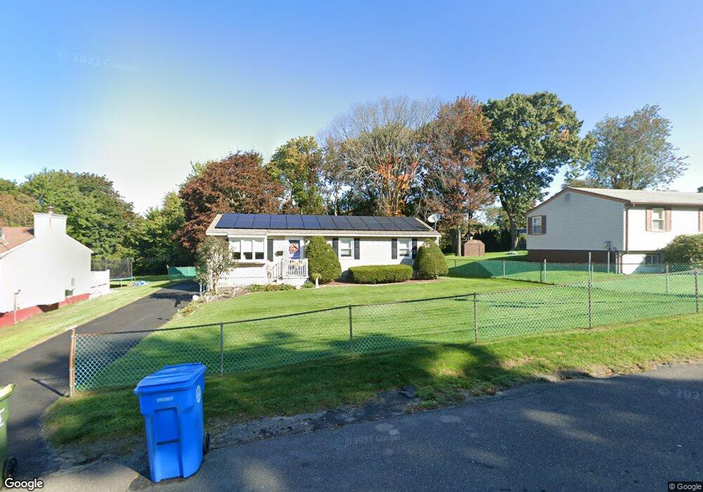 66 Deering Ln, Waterbury, CT 06706 - photo 1