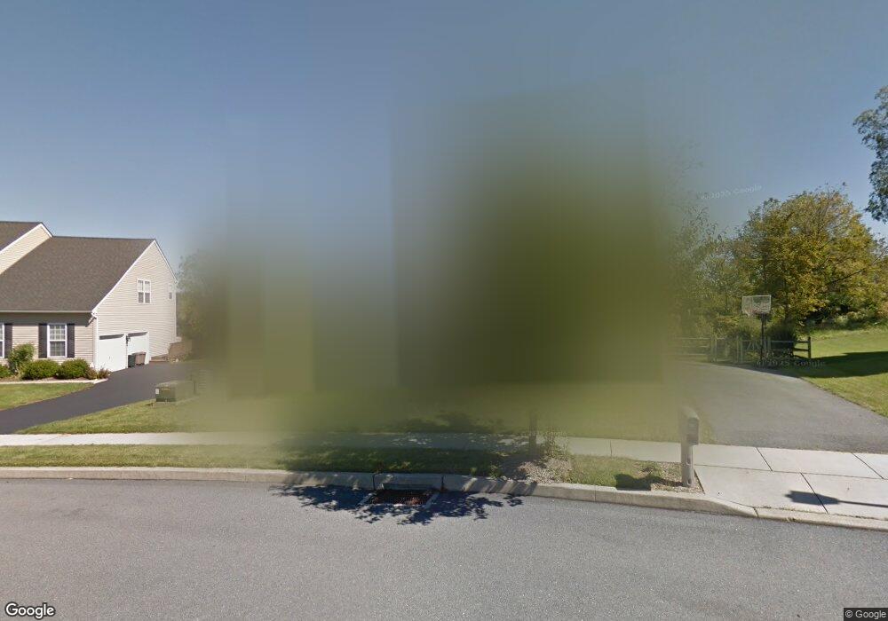 4118 Redbud Dr E, Whitehall, PA 18052 - photo 1