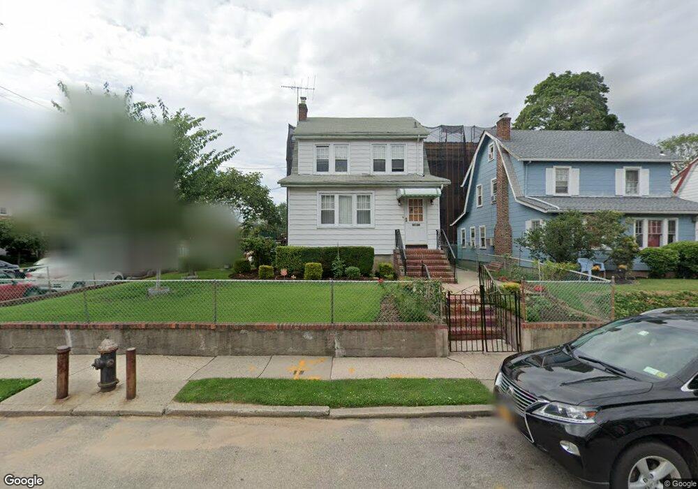 190-03 42nd Ave unit 1, Flushing, NY 11358 - photo 1