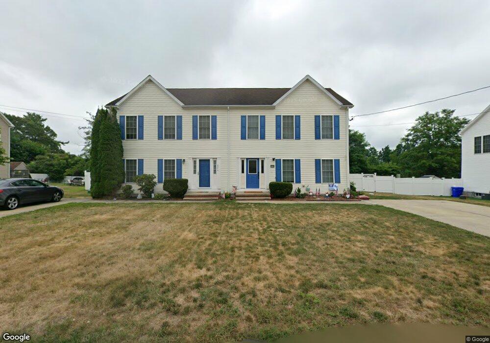 214 Pratt St unit A, Taunton, MA 02780 - photo 1