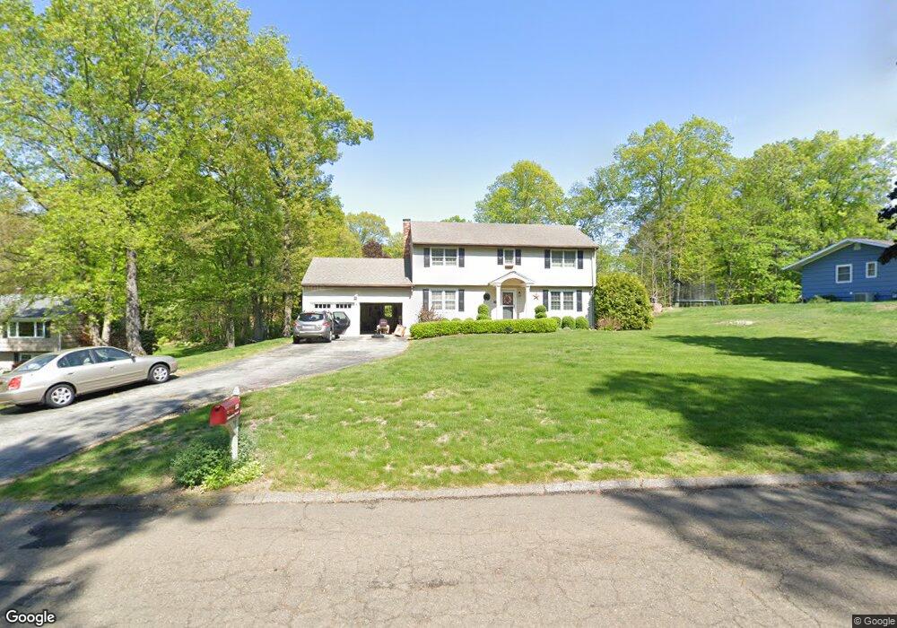 52 Stemway Rd, Trumbull, CT 06611 - photo 1