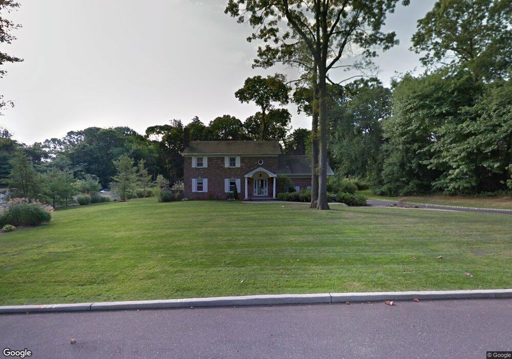 14 Rustic Gate Ln, Dix Hills, NY 11746 - photo 1