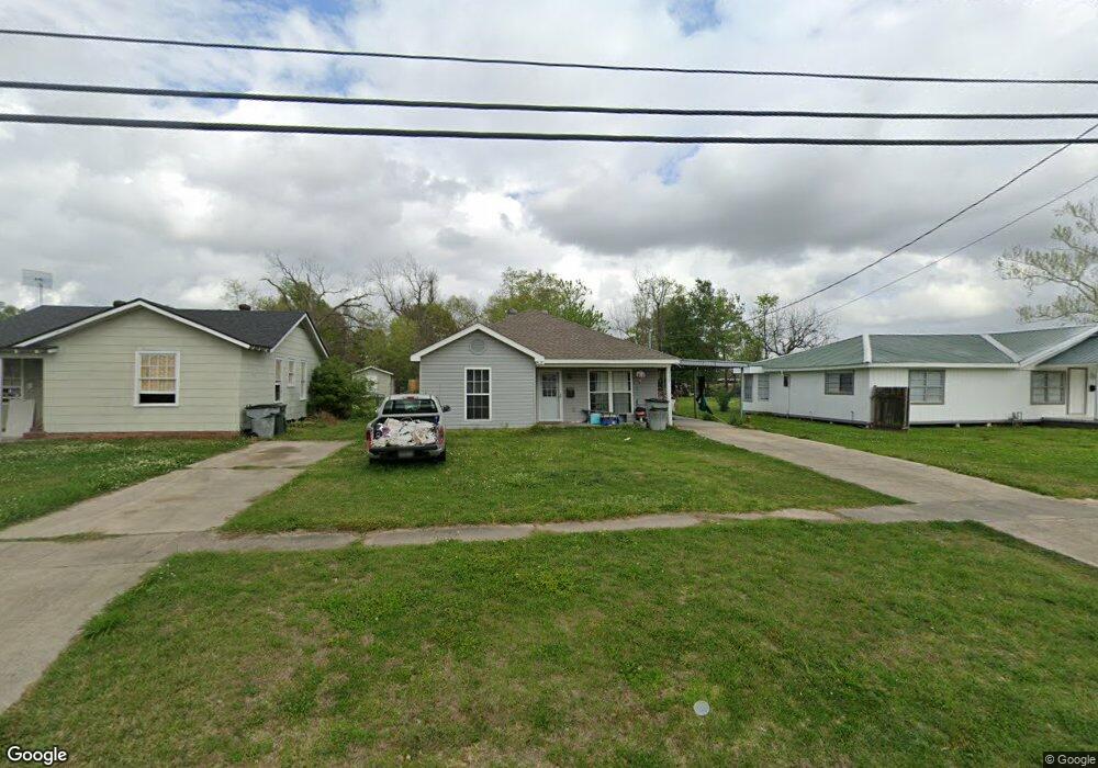 3207 Warren Ave, Lake Charles, LA 70601 - photo 1