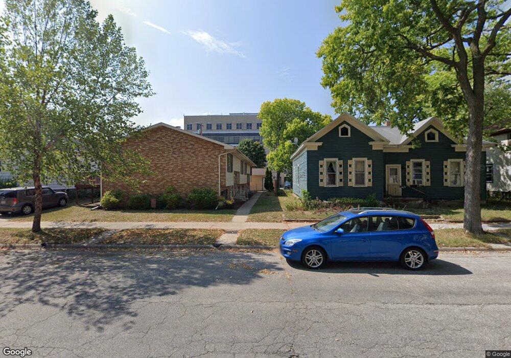 1616 9th St S unit 4, La Crosse, WI 54601 - photo 1