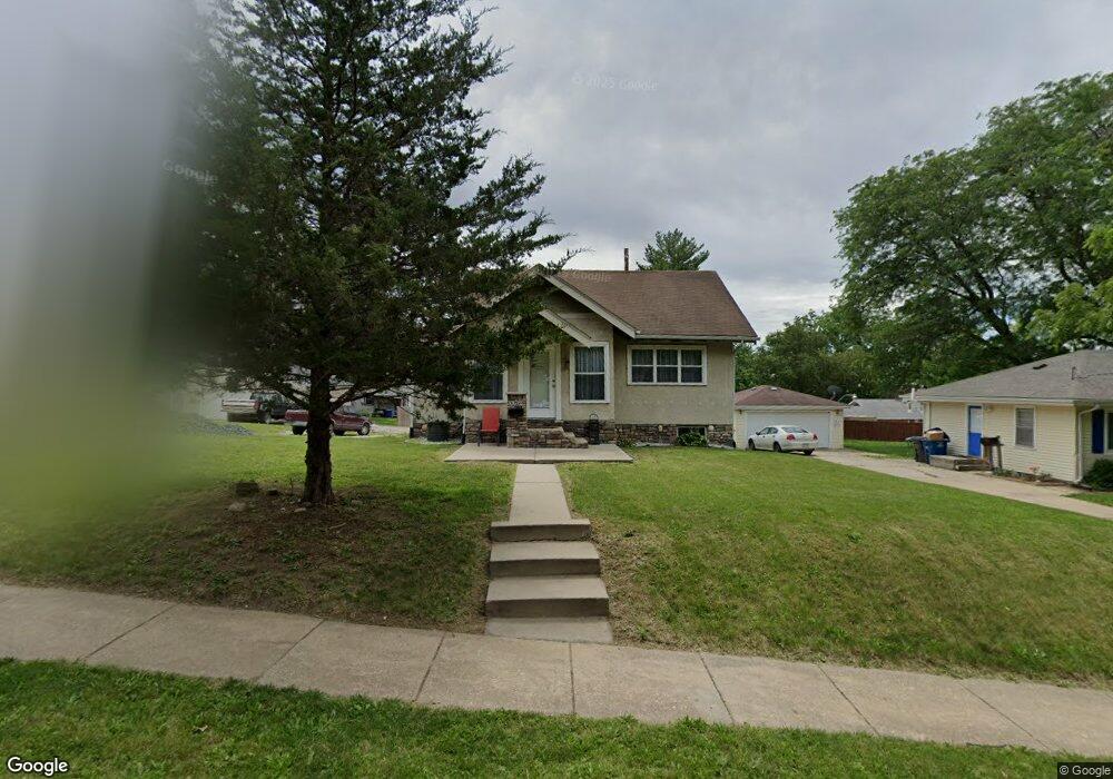 3269 Mahaska Ave, Des Moines, IA 50317 - photo 1