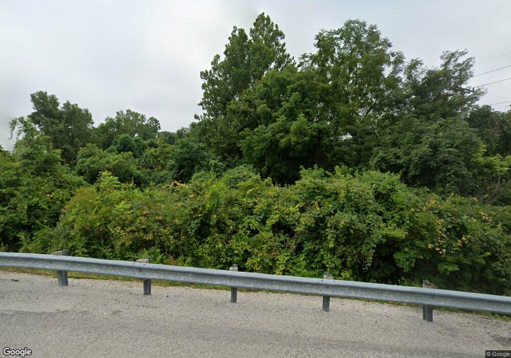 10 W Brookhaven Dr, Caseyville, IL 62232 - photo 1