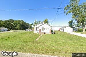 1020 S Iowa St, Ashmore, IL 61912