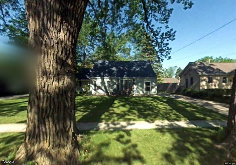 3940 41st St, Des Moines, IA 50310 - photo 1